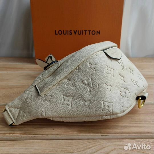 Сумка женская поясная Louis Vuitton