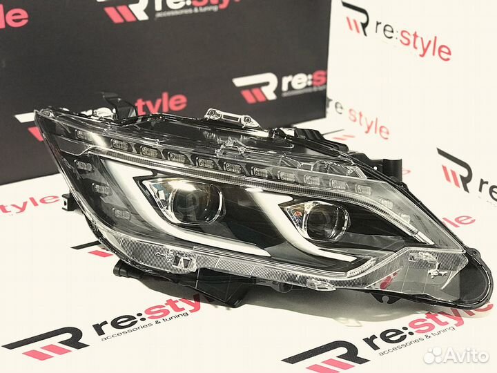 Фары Toyota Camry 55 14-17г Mercedes style
