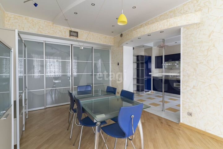 4-к. квартира, 234,1 м², 4/6 эт.