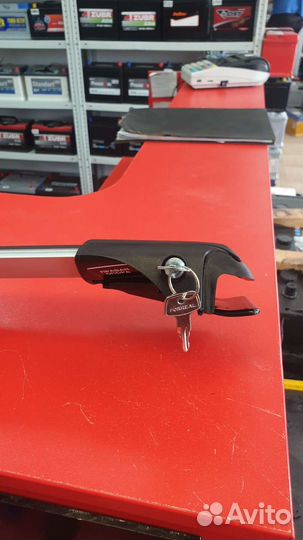 Багажник поперечны на высокий рейлинг