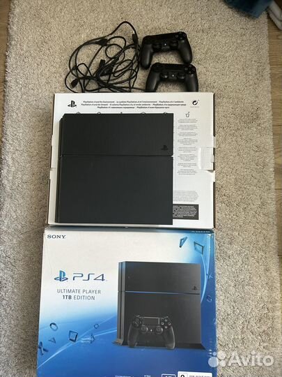 Sony playstation 4 ultimate player 1TB