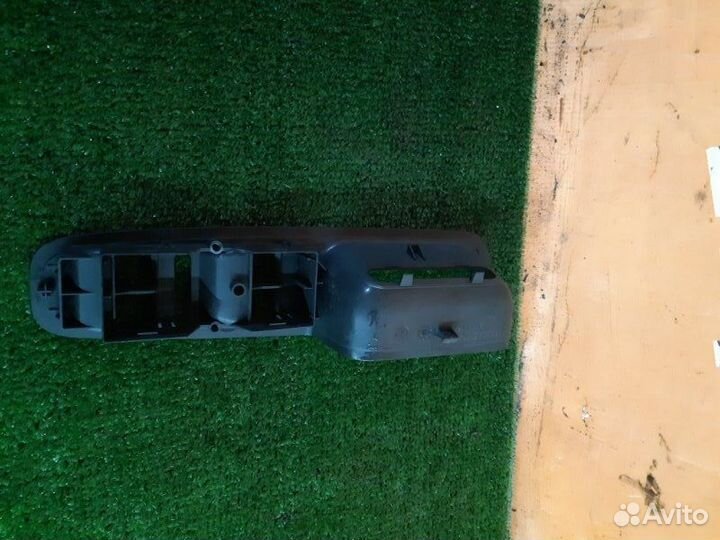 Накладка блока управления стеклоподъемниками