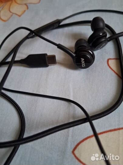 Наушники AKG с usb type c