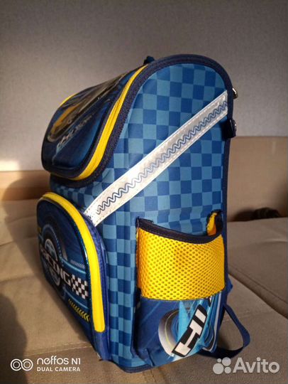 Портфель школьный