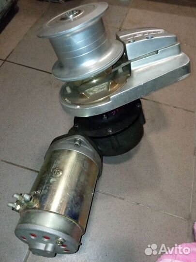 Якорная лебедка Vetus, Голландия