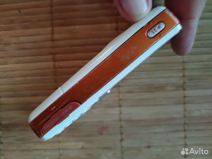 Sony Ericsson W380i