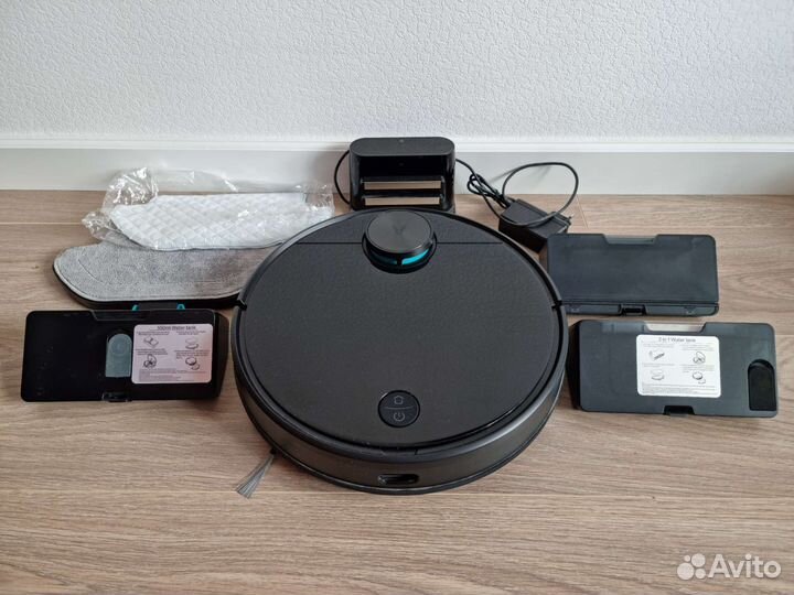 Моющий робот пылесос Xiaomi Viomi Cleaning V3