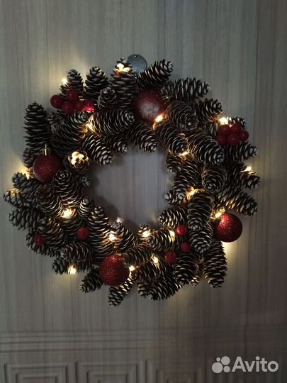 Новогодний венок ручной работы