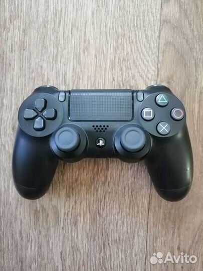 Геймпад ps4