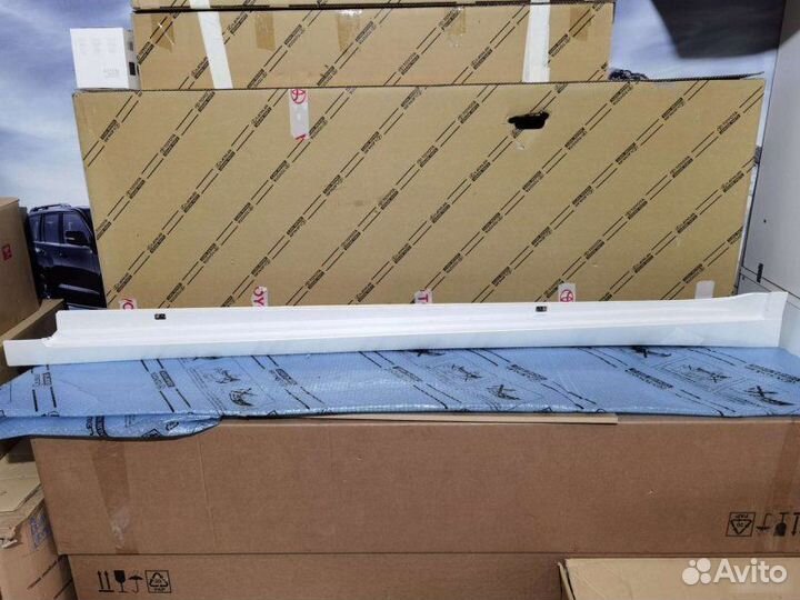 Накладка порога левая Lexus Es 7