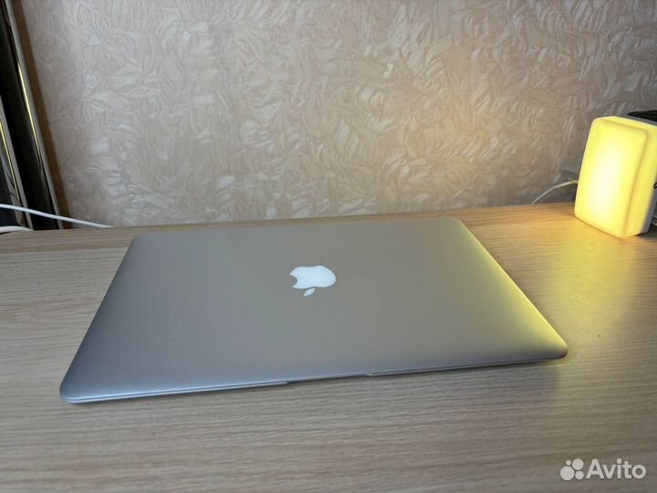 MacBook Air 13 early 2014