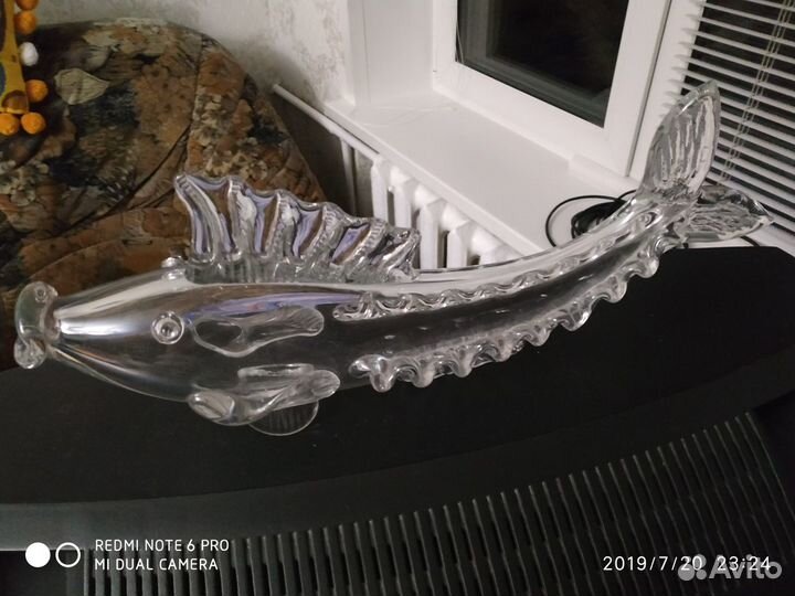 Фигурка из хрусталя