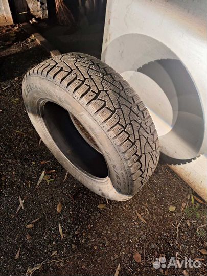 Pirelli Ice Zero 165/65 R15
