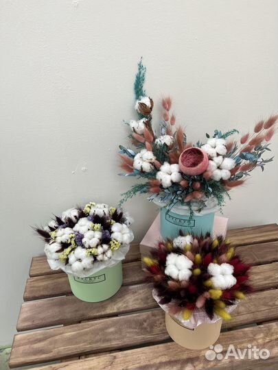 Сухоцветы в коробке. Лагурус, хлопок