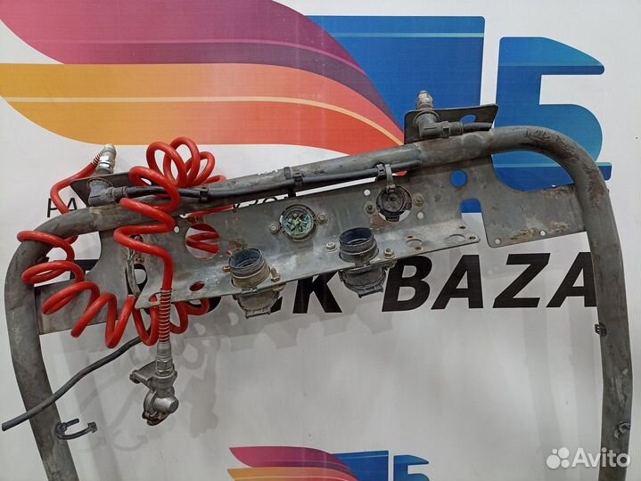 7421790555 Кронштейн перекидок в сборе