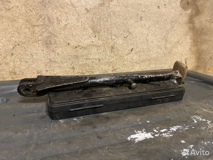 Боковая подножка Зид Пилот