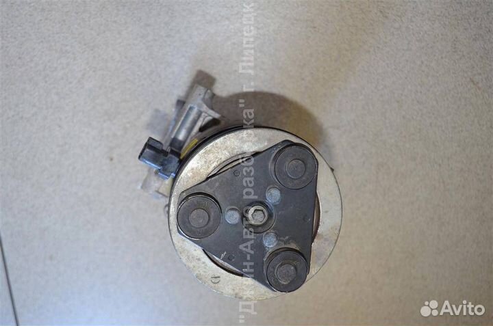 Компрессор кондиционера 1.8 2.0 Focus 2 Volvo V50