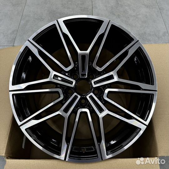 Диски для BMW G-series 3,5,7 825M Style