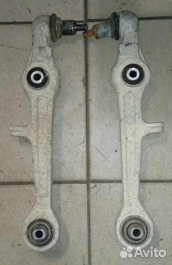 Рычаг передний нижний Skoda Superb, Audi A4,VW B5