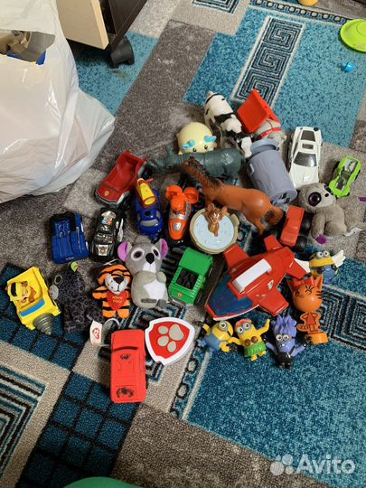 Игрушки для мальчика пакетом