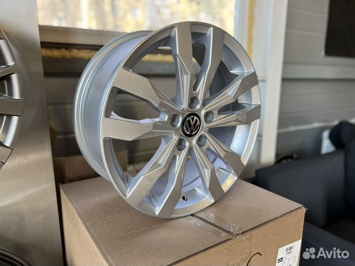 Новые комплект R17 Volkswagen Tiguan Skoda Kodiaq
