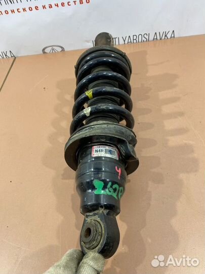 Амортизатор передний правый Infiniti Qx56 Z62