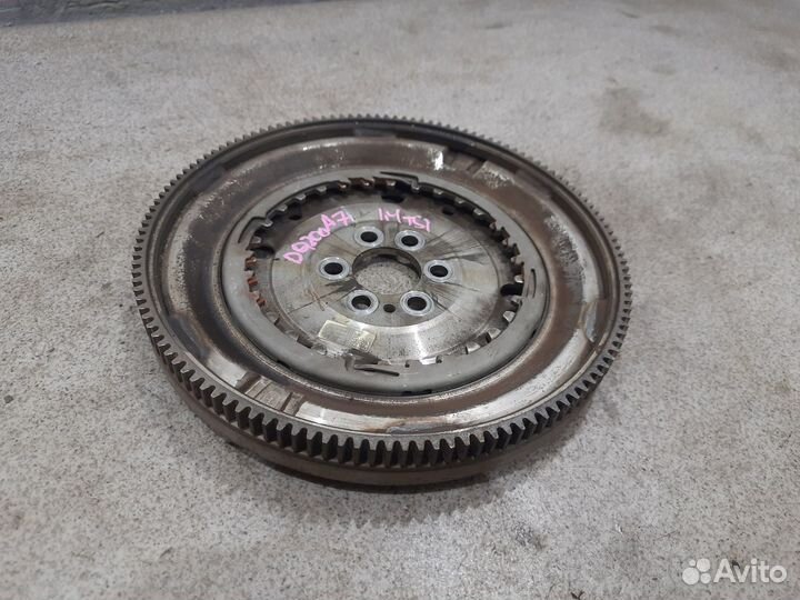 Маховик LUK для 1.4 tsi DQ200 Skoda Octavia A7