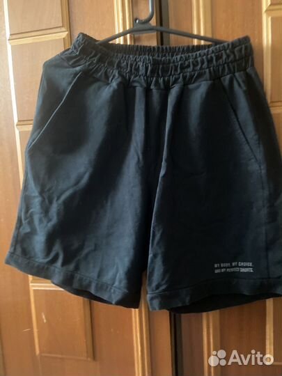 Шорты спортивные