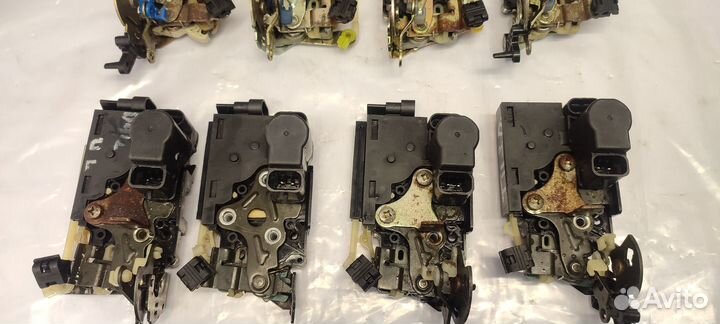 Замок двери Chery Tiggo T11