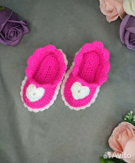 Игрушка единорог. Подарок для малыша. Пинетки