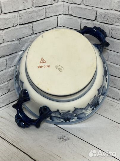 Сахарница с крышкой. Гжель. СССР. Винтаж