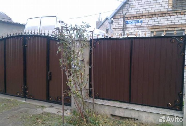 Забор металлический работа по договору быстро