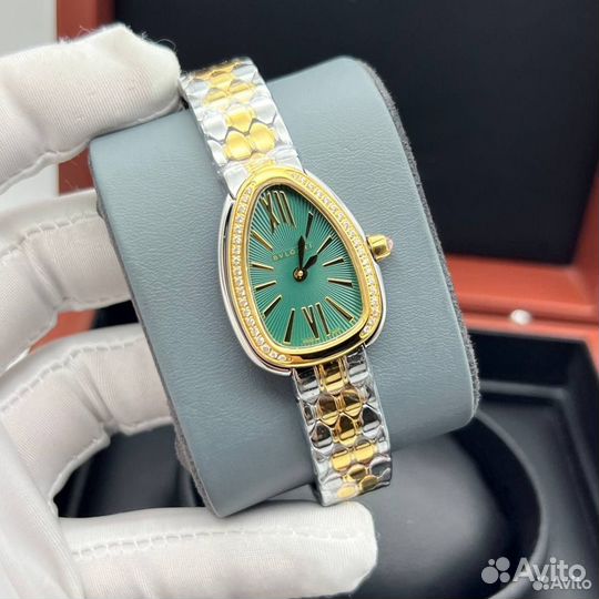 Часы Bvlgari green