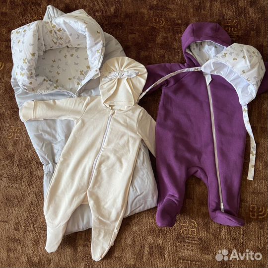 Комплект на выписку для девочек