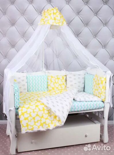 Детская кроватка