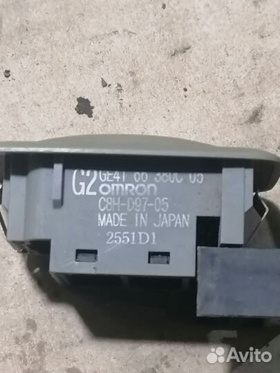 Кнопка стеклоподъемника задняя Форд Лазер