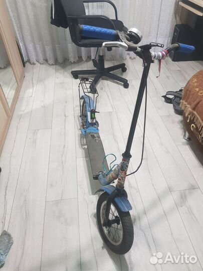 Самокат Novatrack