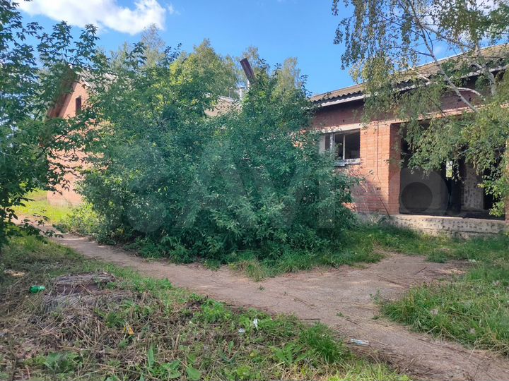 Дом 383,3 м² на участке 24 сот.