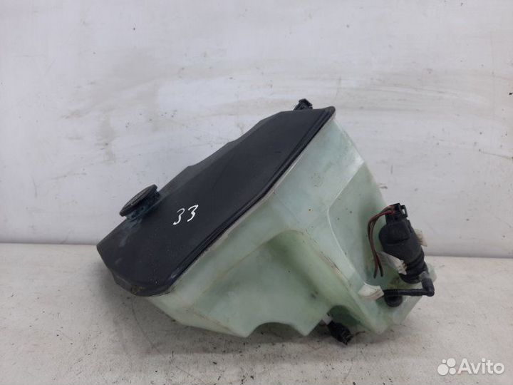 Бачок омывателя Bmw X3 внедорожник 3.0 M57D30