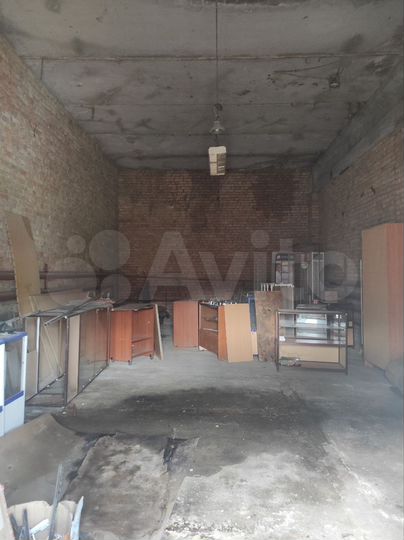 Гараж, > 30 м²