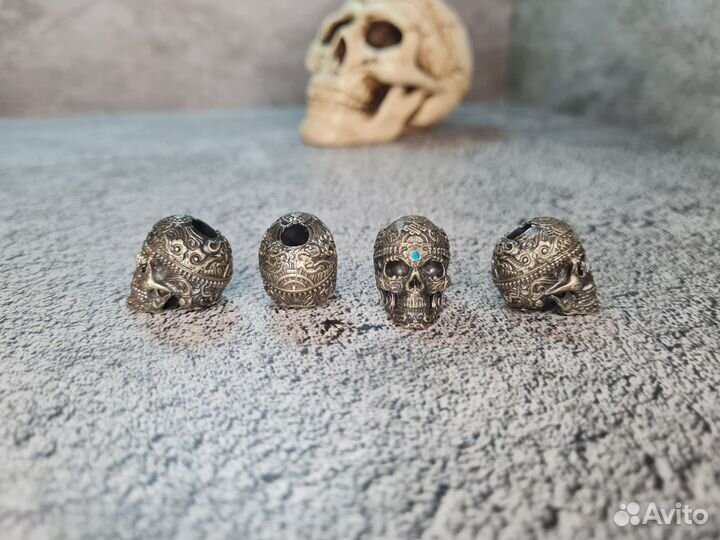 Бусина на темляк, темляк, брелок, подвес нож,череп