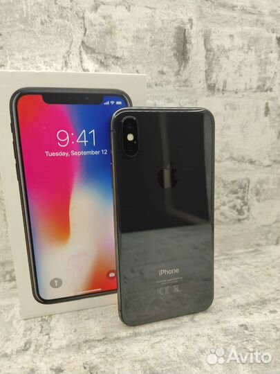 iPhone X, 64 ГБ
