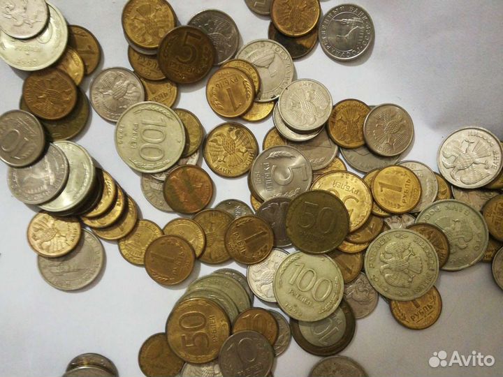 Ельцинские монеты