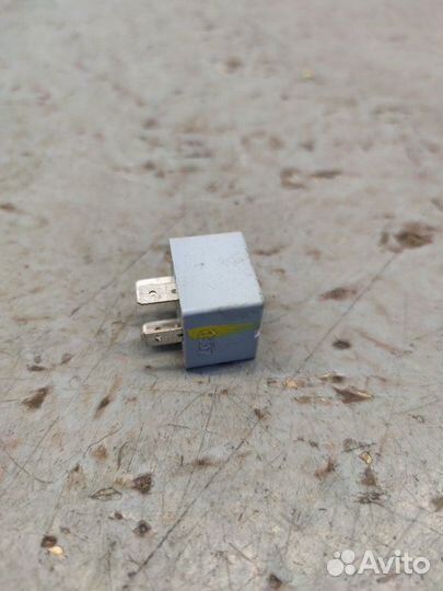 Реле Porsche Cayenne 957 4.8 2008