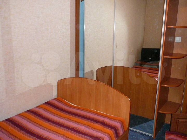 2-к. квартира, 53 м², 1/9 эт.