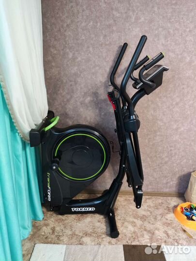Эллиптический тренажер torneo transform