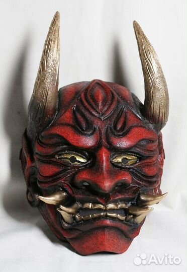 Японская театральная маска Хання