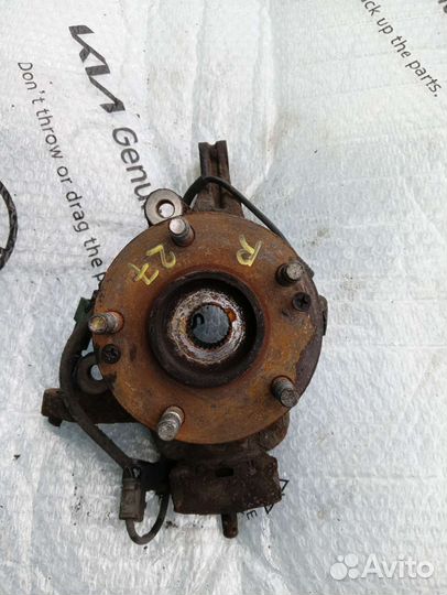 Поворотный кулак передний правый kia ceed ed