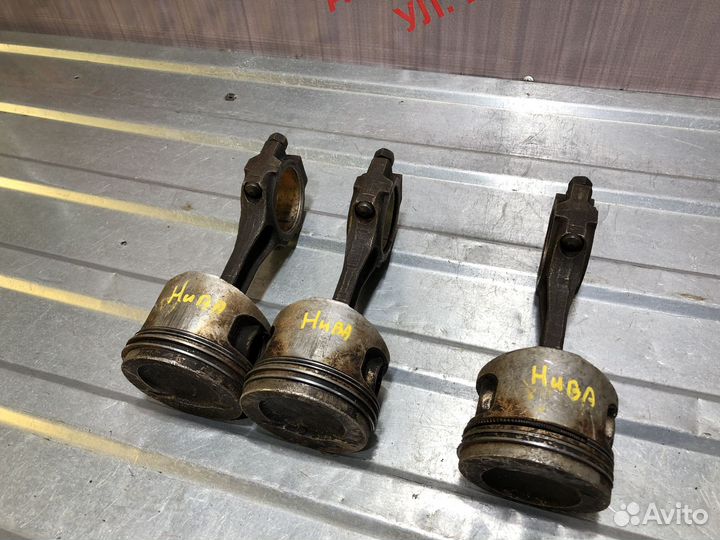 Поршни с шатунами Нива 21213 Шевроле нива