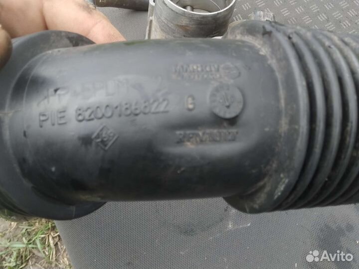Гофра дроссельной заслонки Renault Megan 2